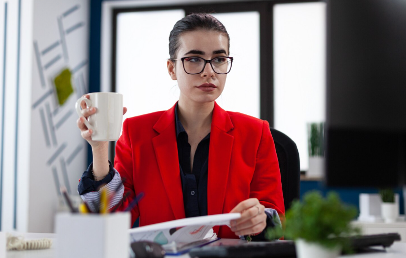 как банки заставляют нас платить больше